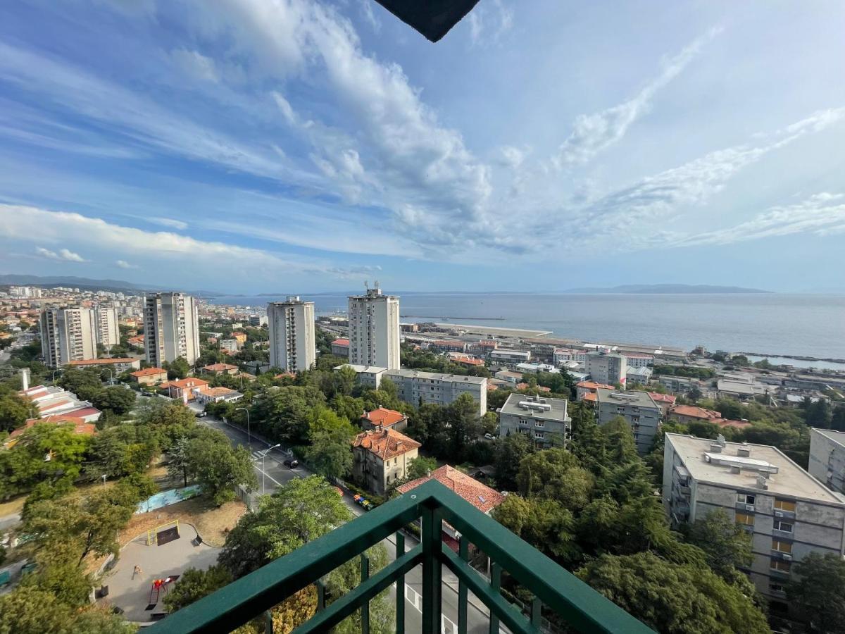 Apartment With Amazing City View リエカ エクステリア 写真