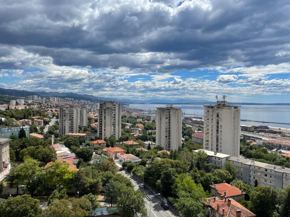 Apartment With Amazing City View リエカ エクステリア 写真